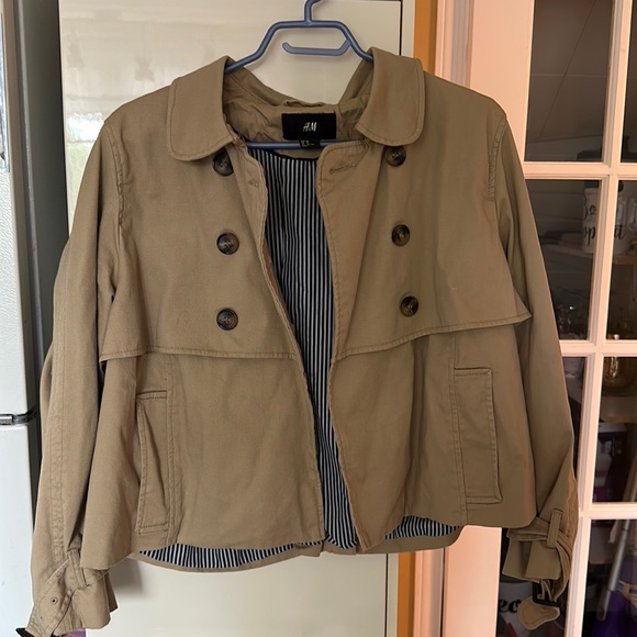 Beige/tan coloured jacket from H&M - Picture 1 of 2